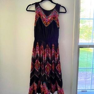 Lowered! 💥 Women’s Multicolored Sleeveless Dress